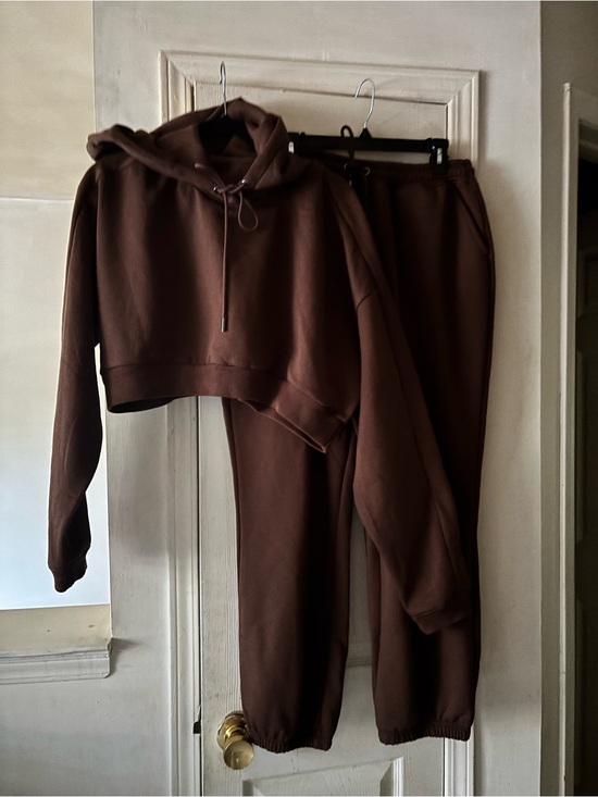 naked wardrobe Pants - naked wardrobe Chocolate Brown Cropped Hoodie & Joggers Set